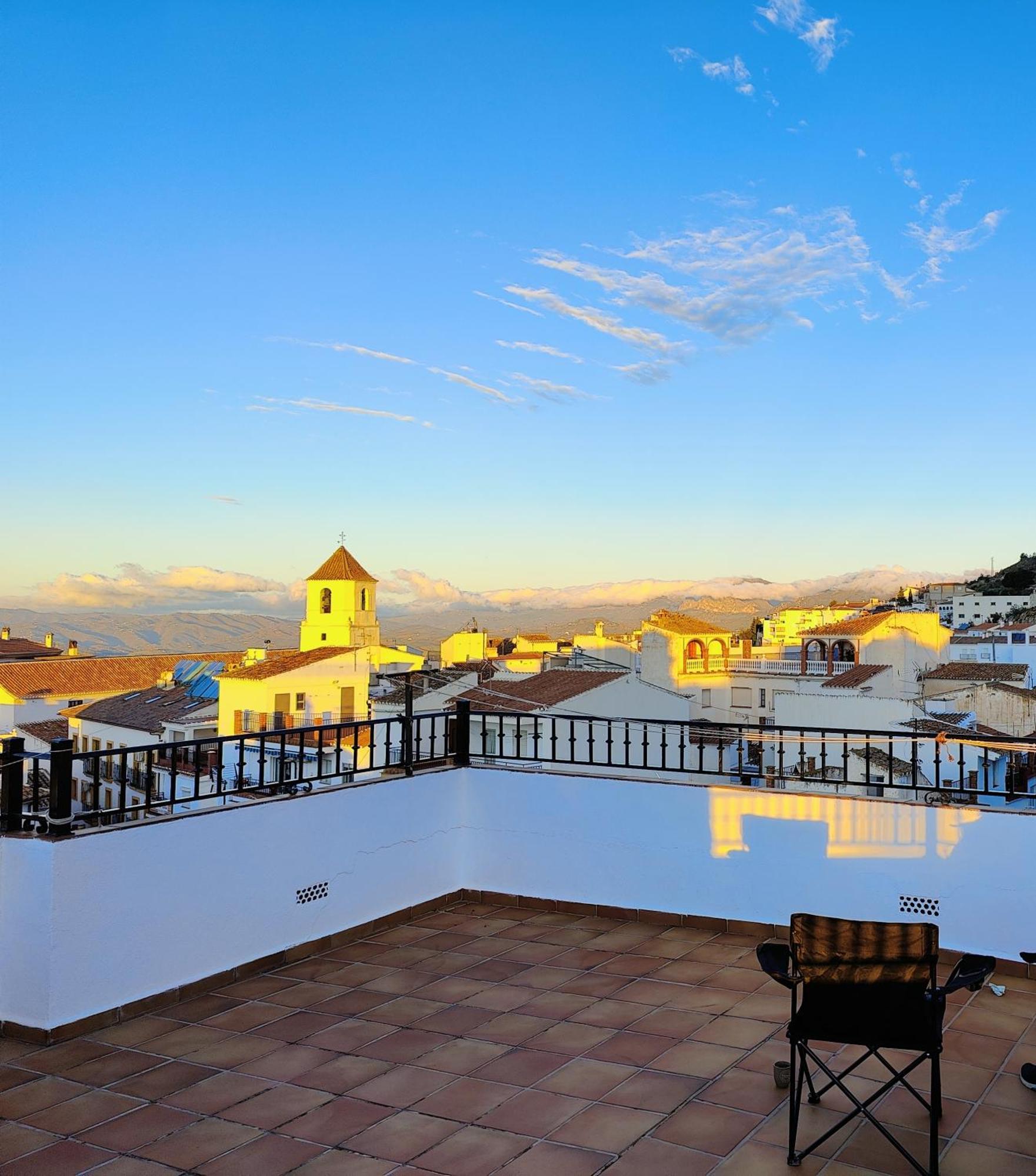 Modern, Bright And Comfortable Apartment With Shared Roof Terrace Canillas de Aceituno 外观 照片